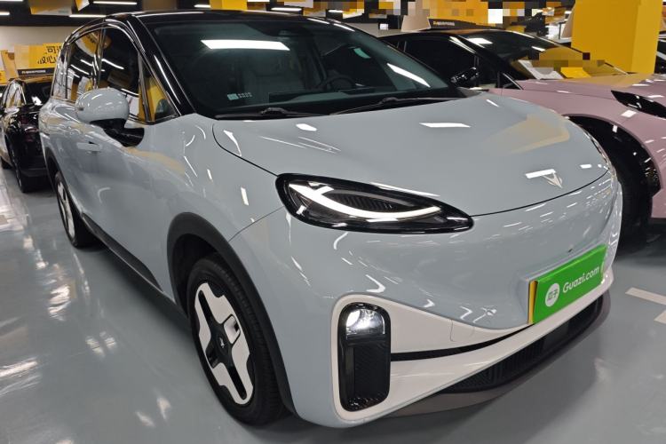 Used ARCFOX Kaola 2023 Family Edition Pro
