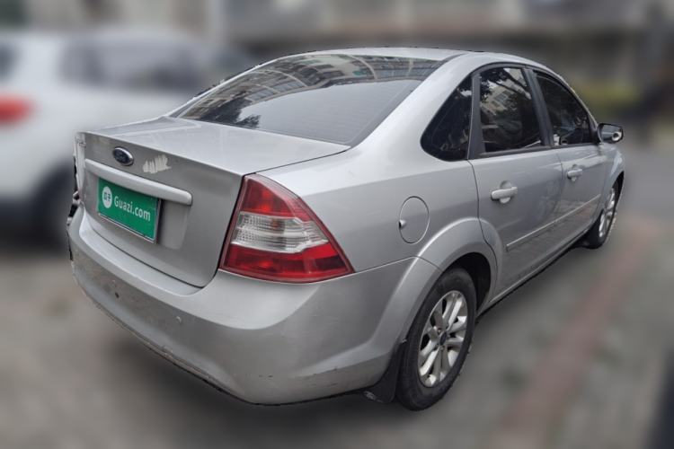 Used Ford Focus 2011 Sedan 1.8L Automatic Fashion Edition
