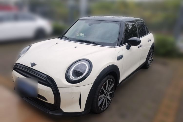 Used MINI 2022 Updated 1.5T COOPER Classic Edition Five-Door Version