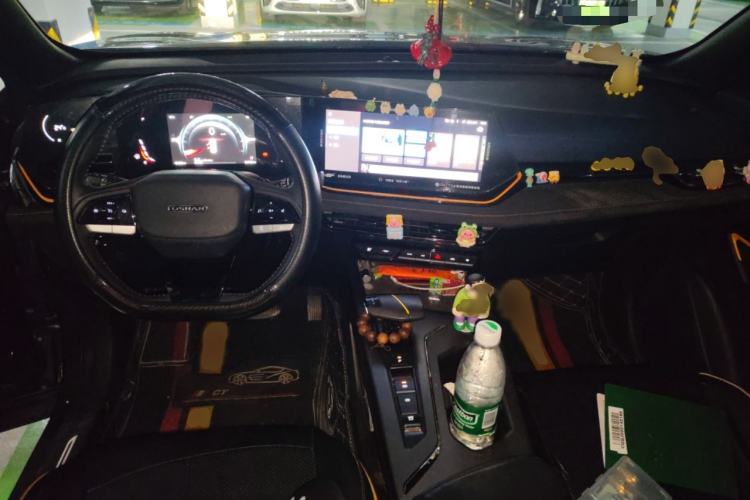 Used CHANGAN OSHAN X5 PLUS 2023 Revised 1.5T DCT Excellence Edition Interior 2