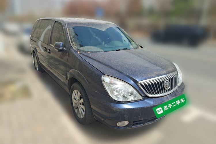 Used Buick GL8 2014 2.4L Classic Edition Front Right 45 Deg