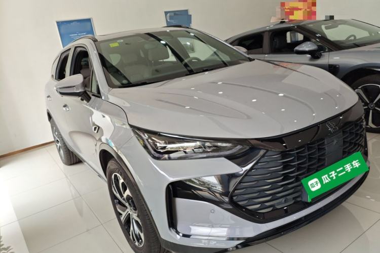 Used BYD Tang New Energy 2025 Intelligent Driving Version DM-i 115KM Flagship Edition Front Right 45 Deg