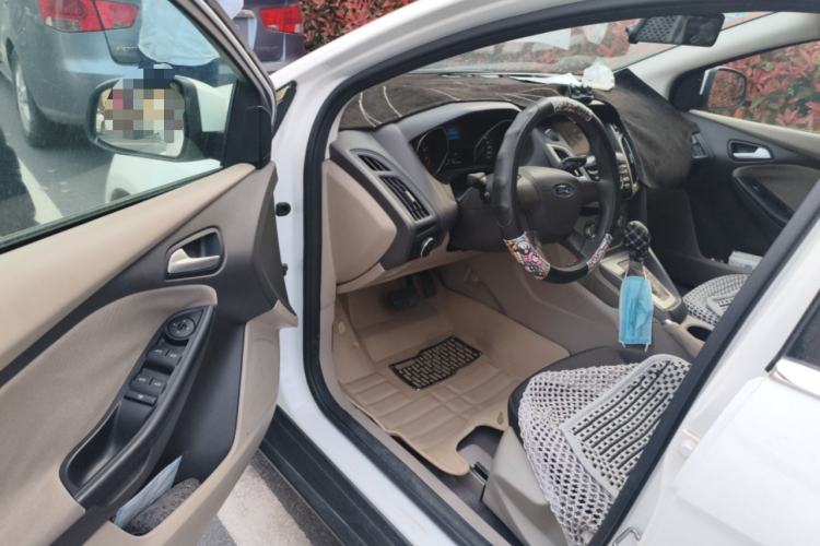 Used Ford Focus 2012 Sedan 1.6L Automatic Comfort Model