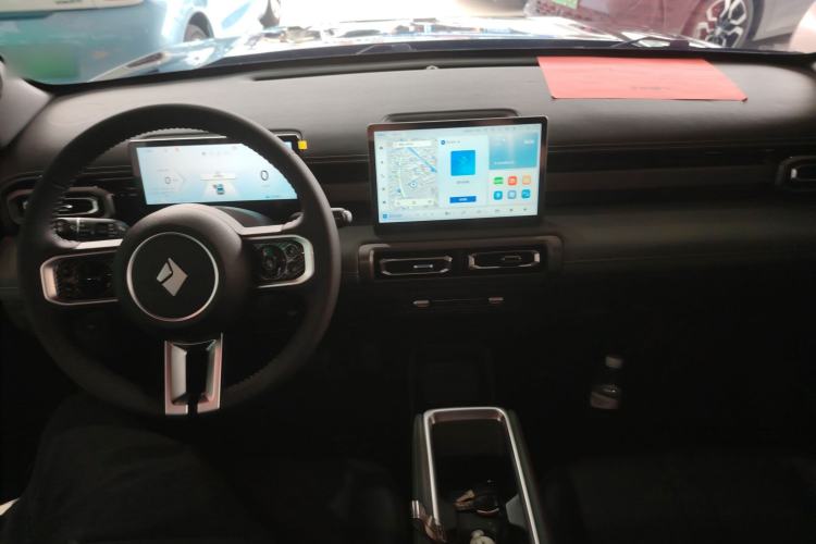 Used Baojun Spark EUV 2024 Prestige Edition 4 Seats Center Console