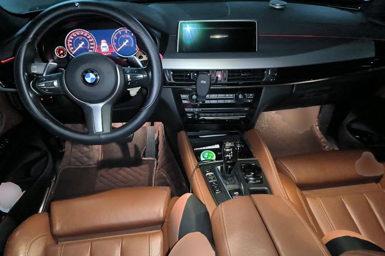 Used BMW X6 2019 xDrive35i M Sport Package Center Console