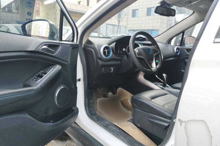 Used BYD Yuan New Energy 2018 EV360 Smart Connect Cool Edition Driver Seat