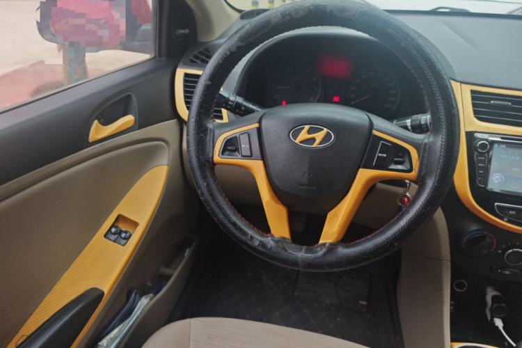 Used Hyundai Verna (older generation) 2014 1.4L Manual Fashion GS Model
