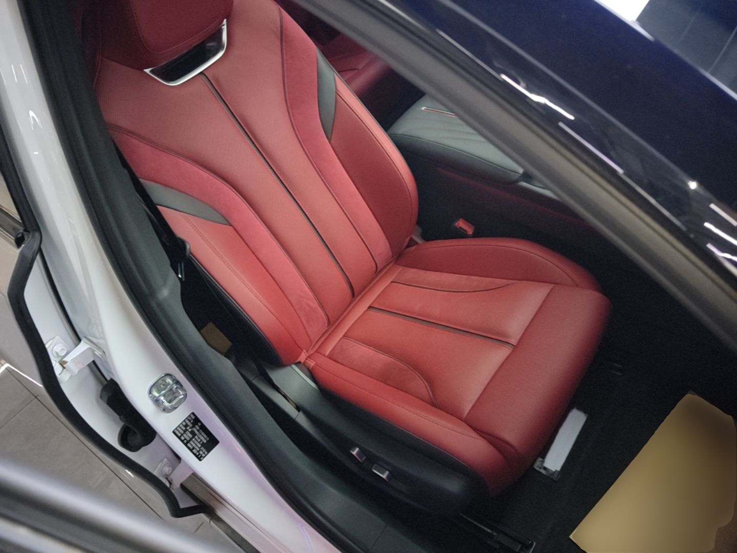 Hongqi H6 2025 2.0T ZhiShang Version — снимка 19