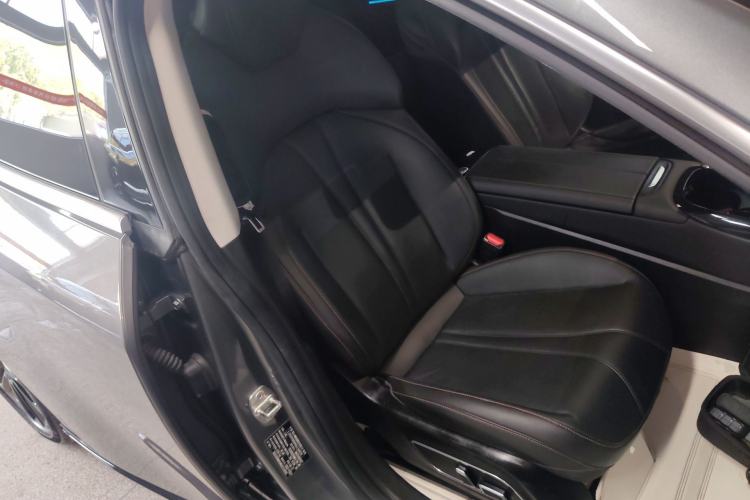 Used XPeng P7 2022 670N+ Right Front Seat