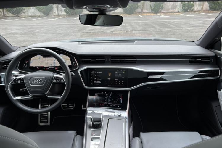 Used Audi A7L 2024 55 TFSI quattro RS Performance Edition
