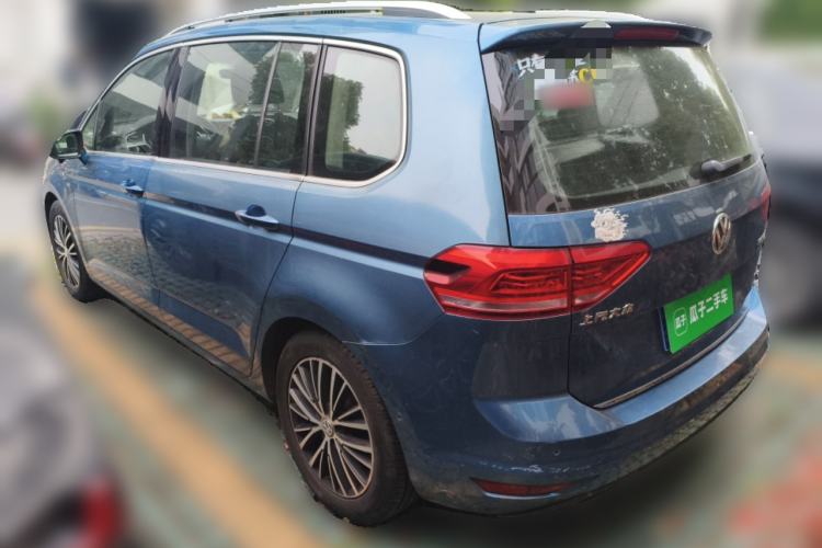 Used Volkswagen Touran 2016 Volkswagen Touran L 280TSI DSG Luxury Edition Rear Left 45 Deg