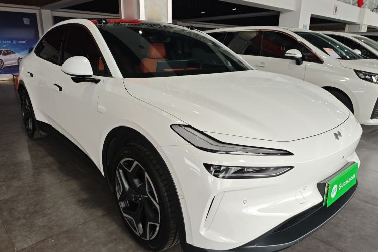 Used ONVO L60 2024 60 kWh Rear-Drive Version