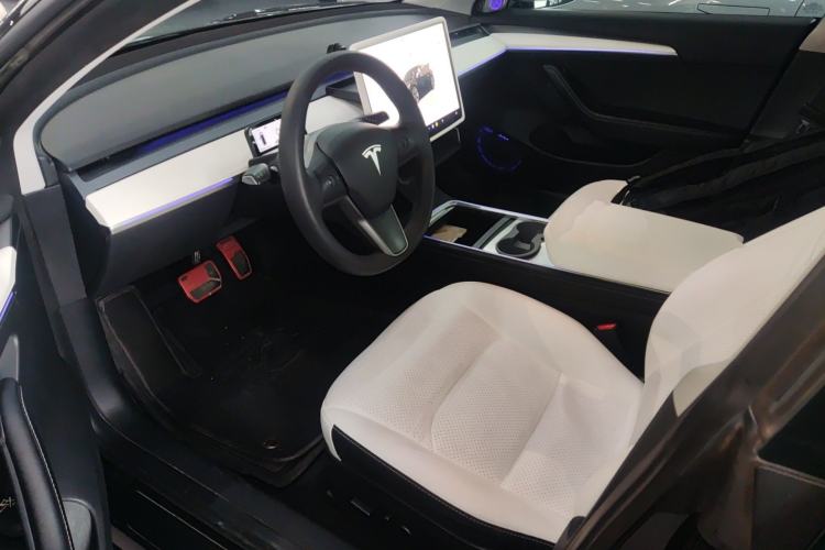 Used Tesla Model 3 2022 Rear-Wheel-Drive Version