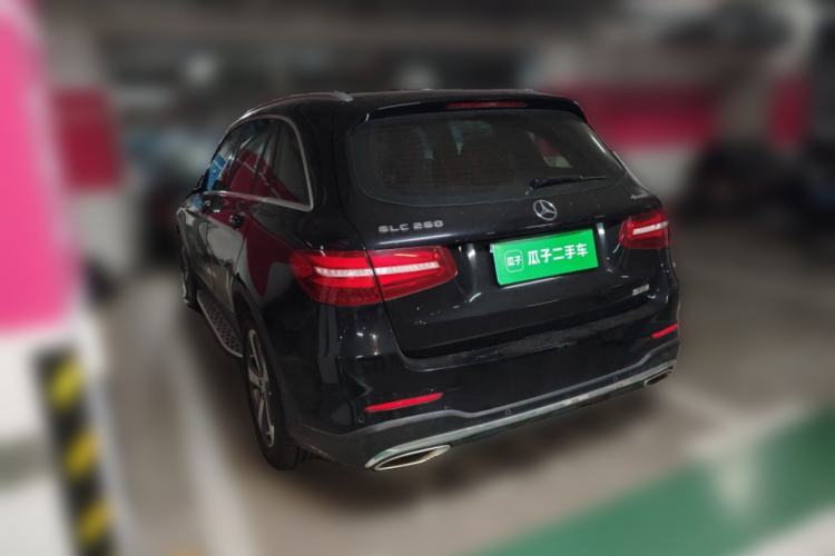 Used Mercedes-Benz GLC 2017 GLC 260 4MATIC Luxury Model Rear Left 45 Deg