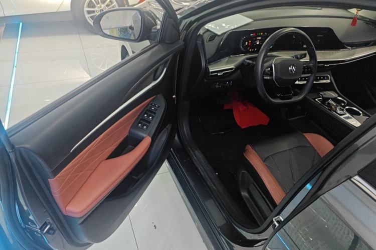 Used CHANGAN Eado 2022 PLUS Blue Whale NE 1.4T GDI DCT Prestige Edition
