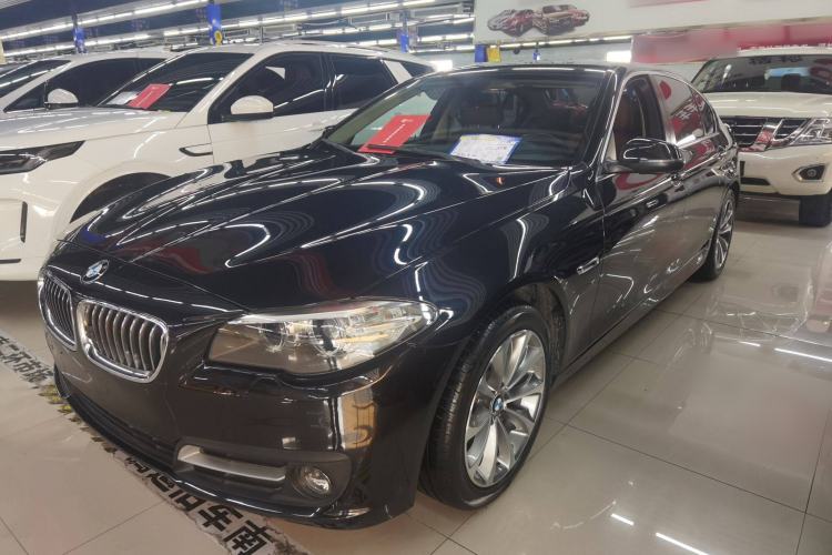 Used BMW 5 Series 2017 525Li Leading Model
