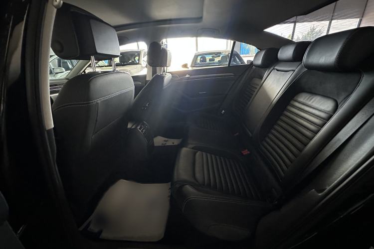 Used Volkswagen Magotan 2020 330TSI DSG Leading Model Interior 4