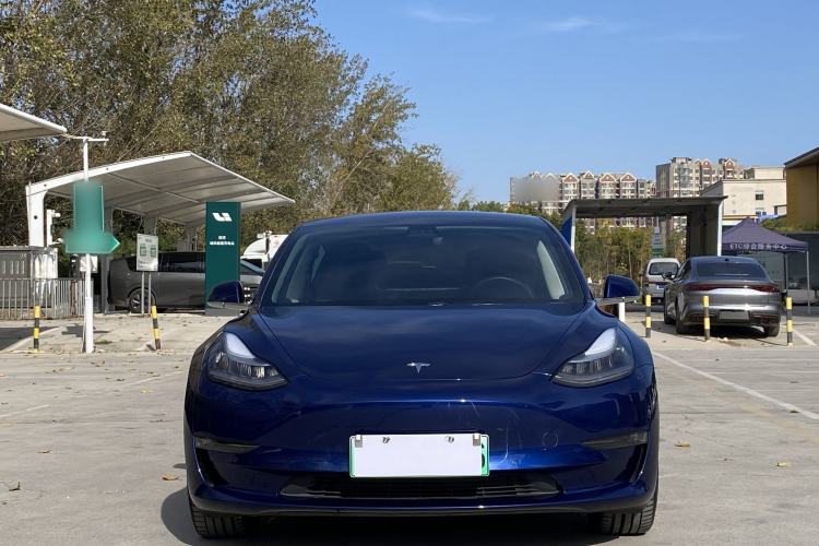Used Tesla Model 3 2019 Long-Range Rear-Wheel-Drive Version
