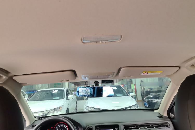 Used Honda Vezel 2017 1.5L CVT 2WD Comfort Model Headliner