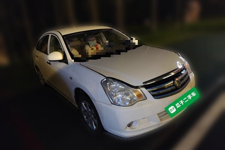 Used Dongfeng Junfeng E11K 2019 Standard Model
