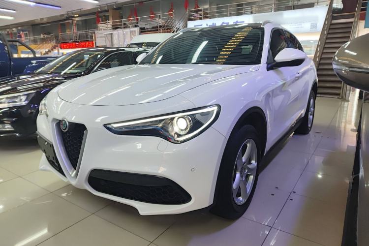 Used Alfa Romeo Stelvio 2017 2.0T 200HP Elite Edition