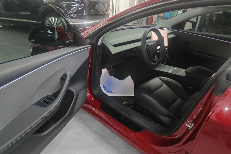 Used Tesla Model 3 2023 Rear-Wheel-Drive Version
