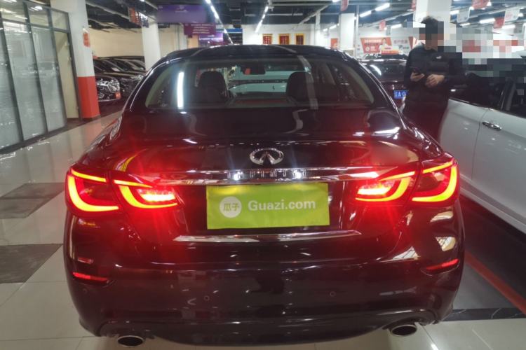 Used Infiniti Q70 2015 Q70L 2.5L Elite Edition
