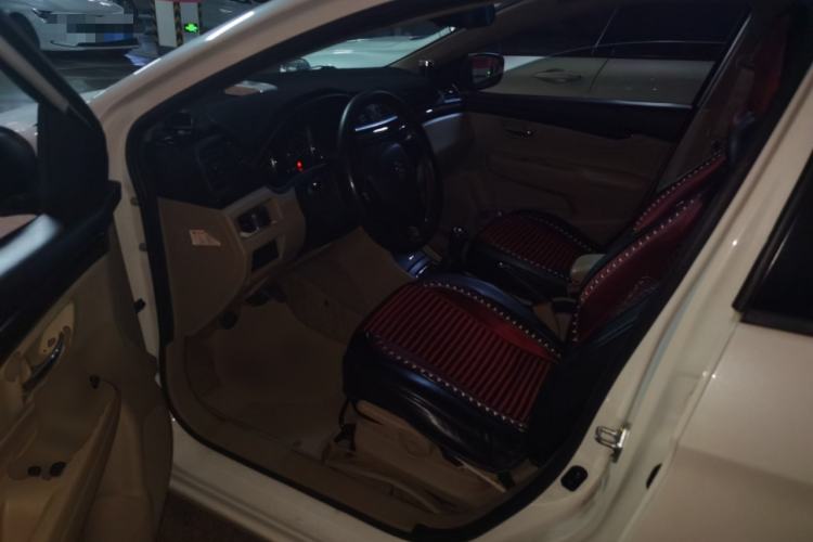 Used Suzuki Alivio 2015 1.6L Manual Comfort Model Driver Seat