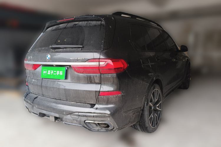 Used BMW X7 2019 xDrive40i Luxury M Sport Package Rear Right 45 Deg