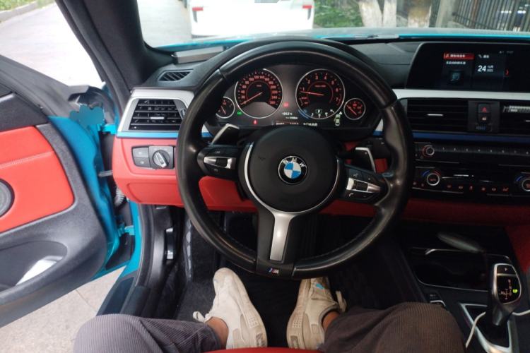 Used BMW 4 Series 2017 425i M Sport Package Steering Wheel