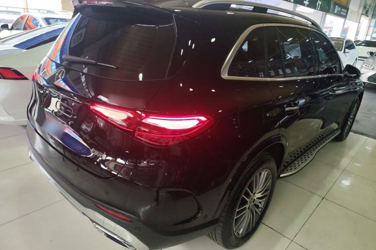 Used Mercedes-Benz GLC 2025 Refreshed GLC 300 L 4MATIC Dynamic Version 7-Seater Rear Right 45 Deg