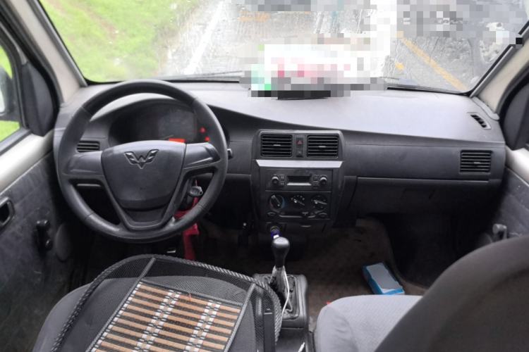 Used Wuling Rongguang 2019 1.5L Extended Basic Version