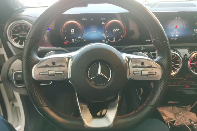 Used Mercedes-Benz CLA 2021 CLA 200 4MATIC
