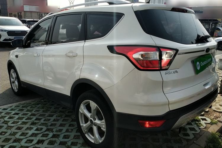 Used Ford Kuga 2017 EcoBoost 180 Two-Wheel-Drive Tiger Leap Model
