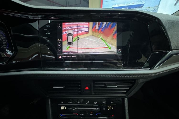 Used Volkswagen Sagitar 2021 280TSI DSG Luxury Smart Connectivity Edition Interior 4