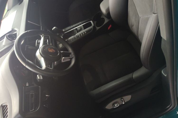 Used Porsche Macan 2021 Macan 2.0T
