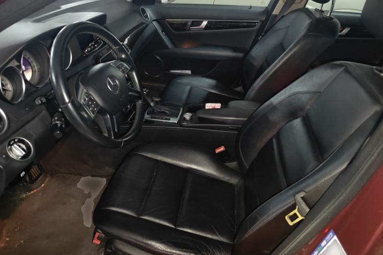 Used Mercedes-Benz C-Class 2011 C 200 CGI Fashion Model