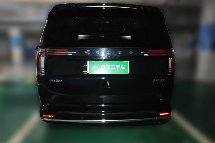 Used Volvo EM90 2025 Ultra Six-Seater Rear