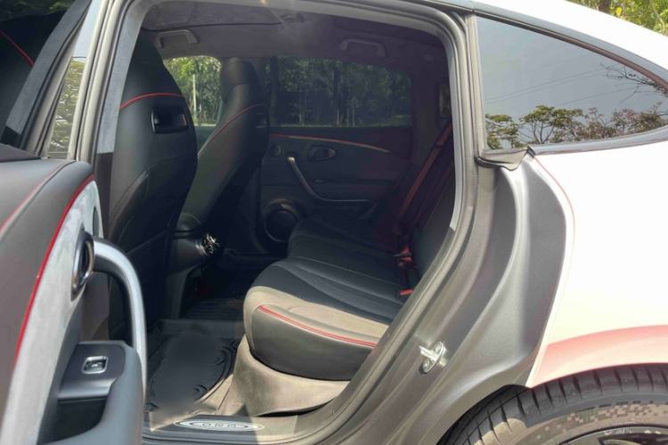 Used ORA Lightning Cat 2024 Dark Night Edition 555km Prestige Version Interior 7