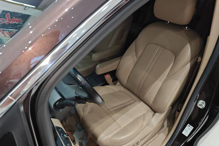 Used Buick GL8 2021 ES Land Cruiser 653T Luxury Edition
