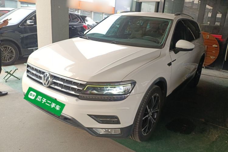 Used Volkswagen Tiguan L 2017 330TSI Automatic Two-Wheel Drive Flagship Edition