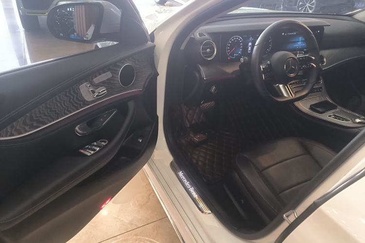 Used Mercedes-Benz E-Class 2021 E 300 L Sporty and Stylish Model
