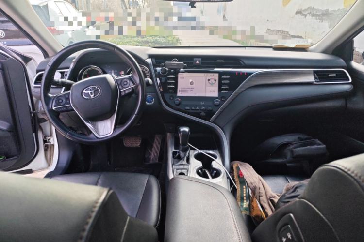 Used Toyota Camry 2018 Dual-Engine 2.5 HG Luxury Edition