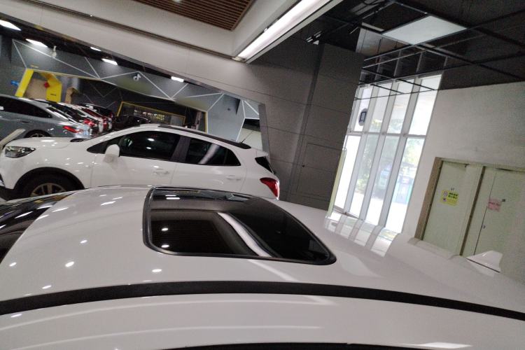 Used Ford Focus 2018 Sedan Classic 1.6L Automatic Trendy SmartDrive Edition
