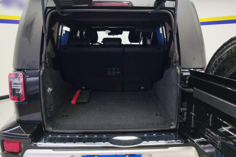 Used BAIC Off-Road BJ40 2023 2.0T Automatic Four-Wheel Drive Urban Hunter Edition Chivalrous Type