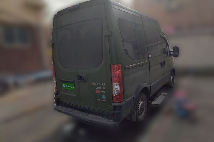 Used Iveco Eurocargo 2021 2.0T Manual Super-Rui Short Wheelbase High-Roof Side-Sliding Door F1A
