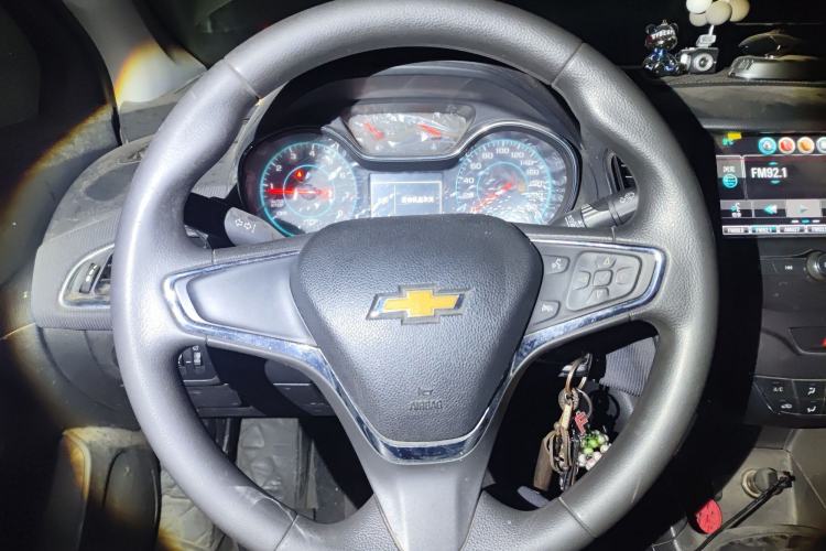 Used Chevrolet Cruze 2017 1.5L Manual Xuanfeng Edition