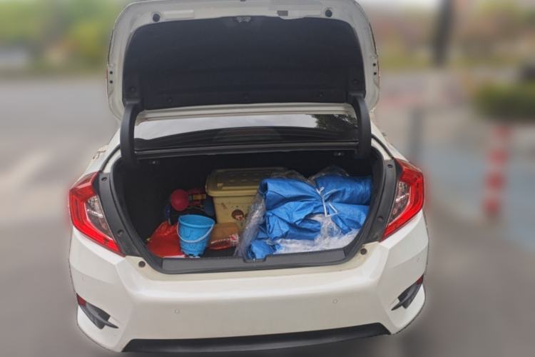 Used Honda Civic 2016 220TURBO CVT Luxury Edition Trunk