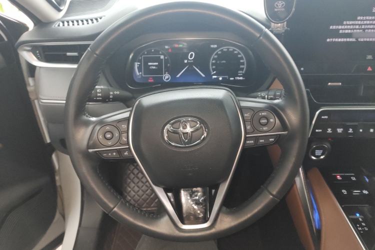 Used Toyota Venza 2023 2.0L CVT Two-Wheel Drive Prestige Version
