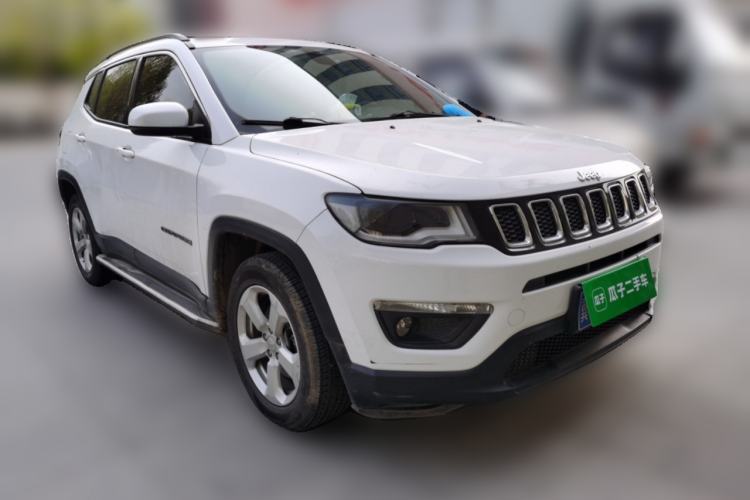 Used Jeep Compass 2017 200T Automatic Family Edition Front Right 45 Deg